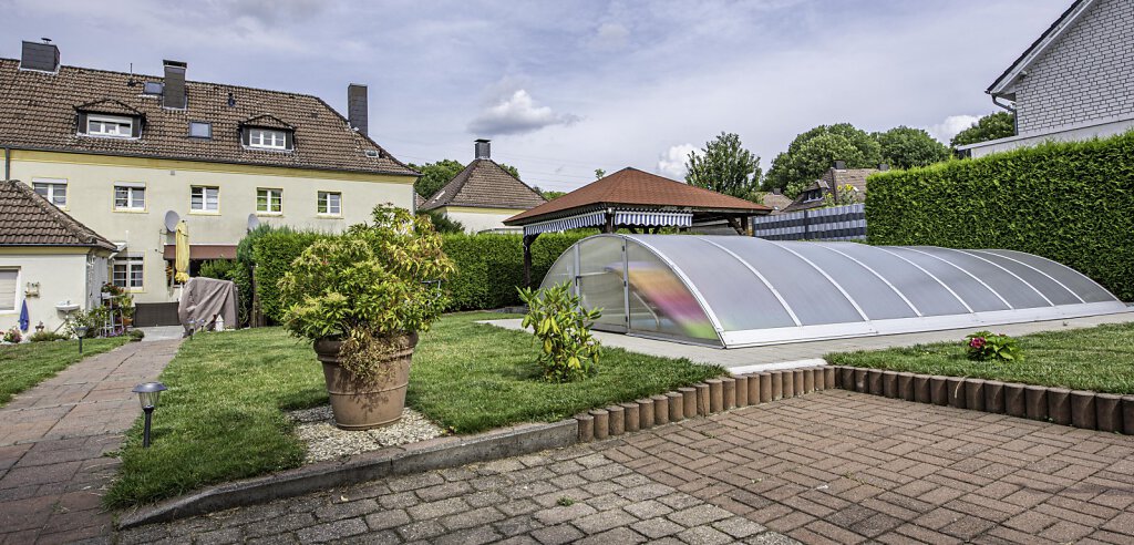 DSC-1765-2.JPG