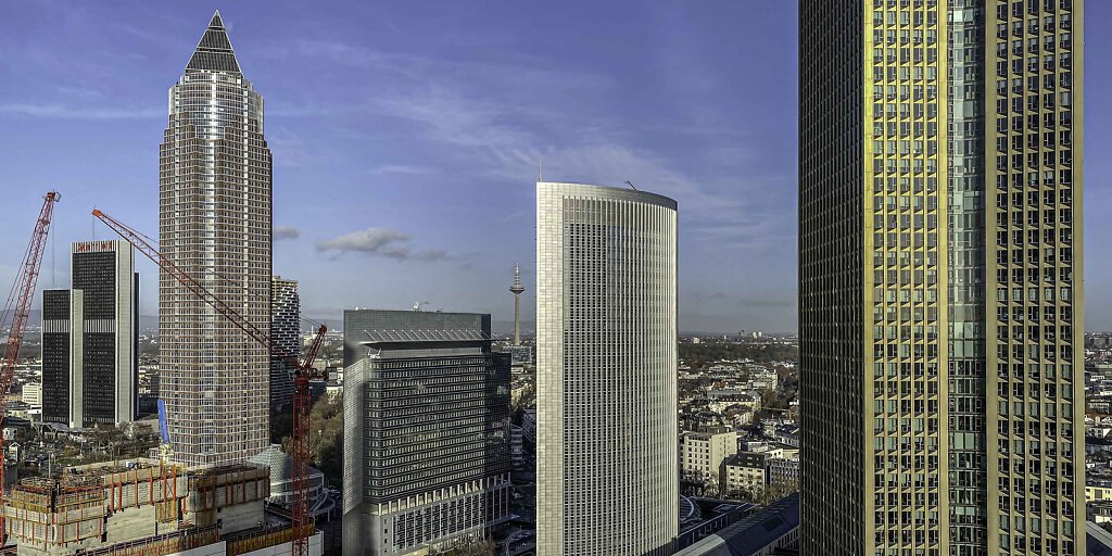 Grand Tower