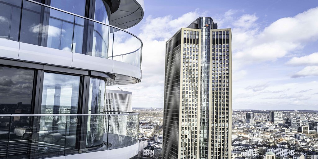 Grand Tower