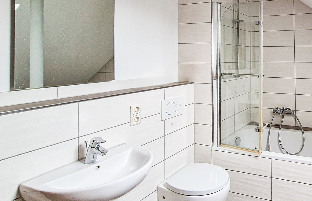 Badezimmer-DG-II.jpg